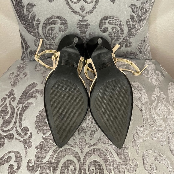 Wild Diva Studded Heel - Sz 8.5 - Picture 4 of 4